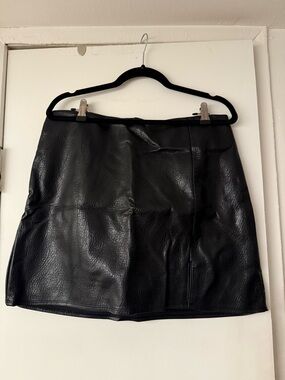 Old Navy Black Faux Leather Mini Skirt